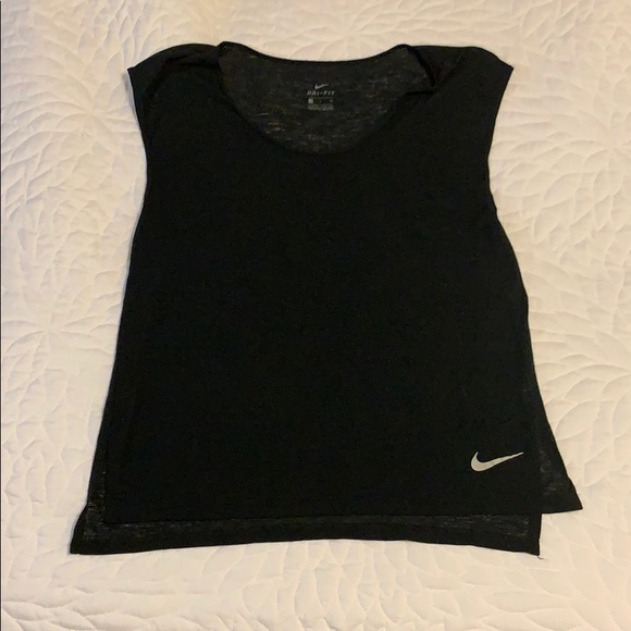 ✔️Nike Dri-Fit Cool Breeze (updated) Shirt Size S - Picture 2 of 5